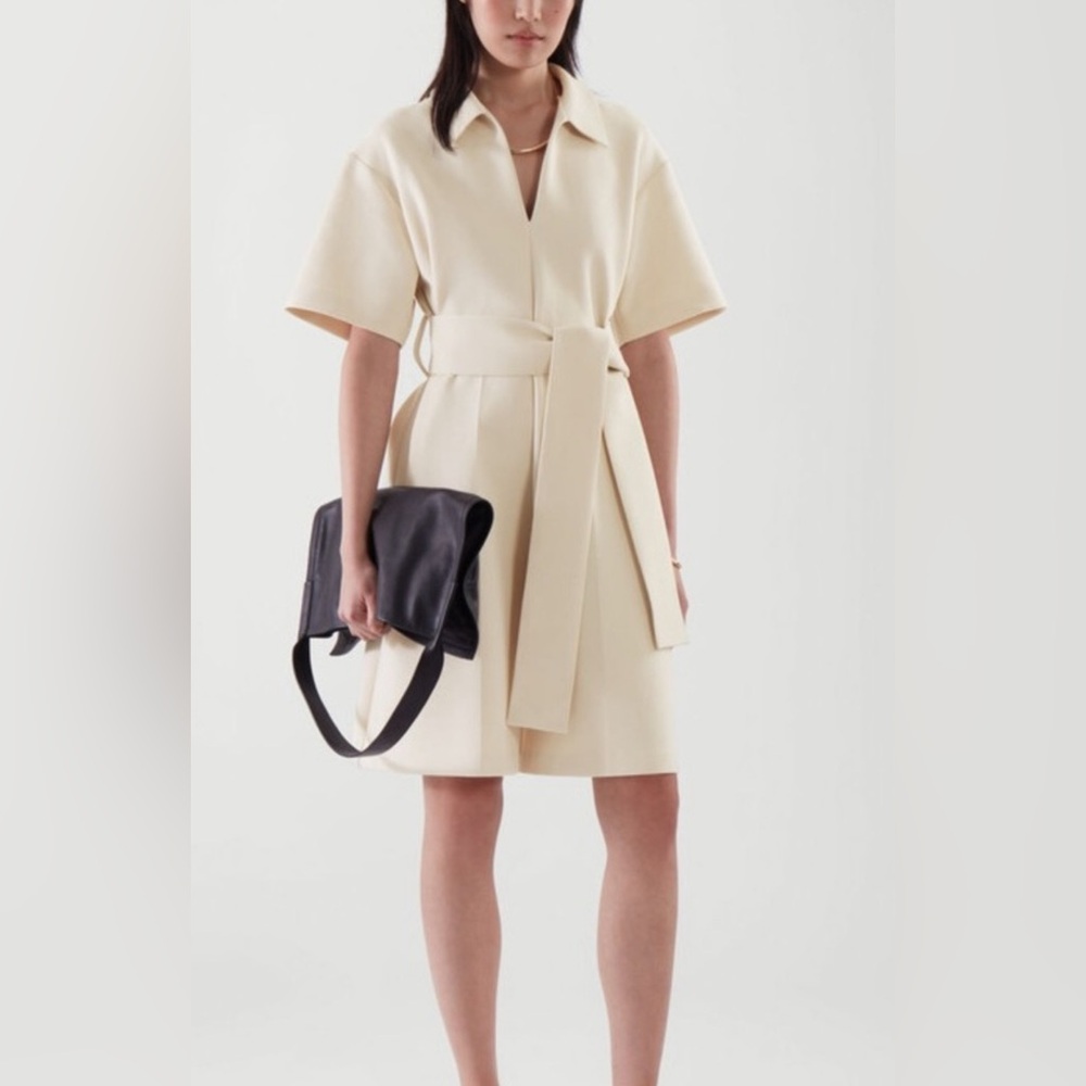 COS Open-collar short sleeve romper in Beige - Size S - Picture 2 of 8